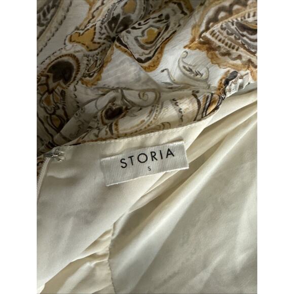 Storia Floral Print Puff Sleeve Babydoll Maxi Dress yellow cream Size Small - Picture 5 of 7